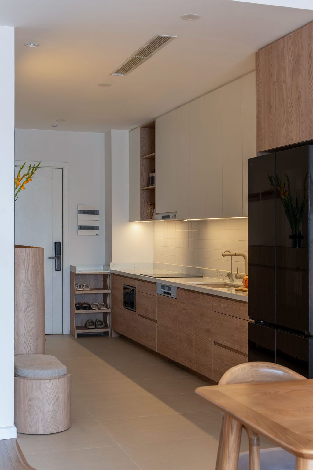 Mùi thức ăn “xuyên tường” trong chung cư: Khắc phục ra sao?- Ảnh 2.