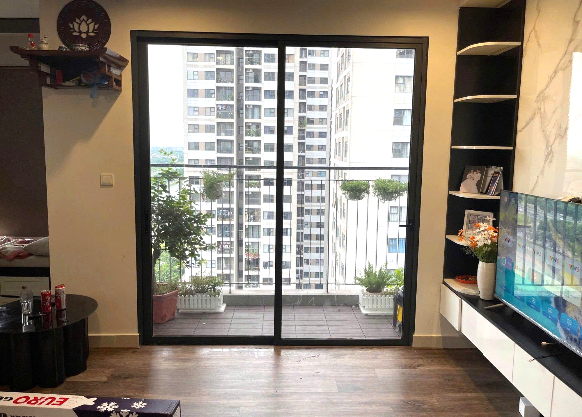 Nắng nóng khắc nghiệt, nhà hướng Tây buộc phải tăng cường chống nhiệt- Ảnh 1. Nắng nóng khắc nghiệt, nhà hướng Tây buộc phải tăng cường chống nhiệt- Ảnh 1.