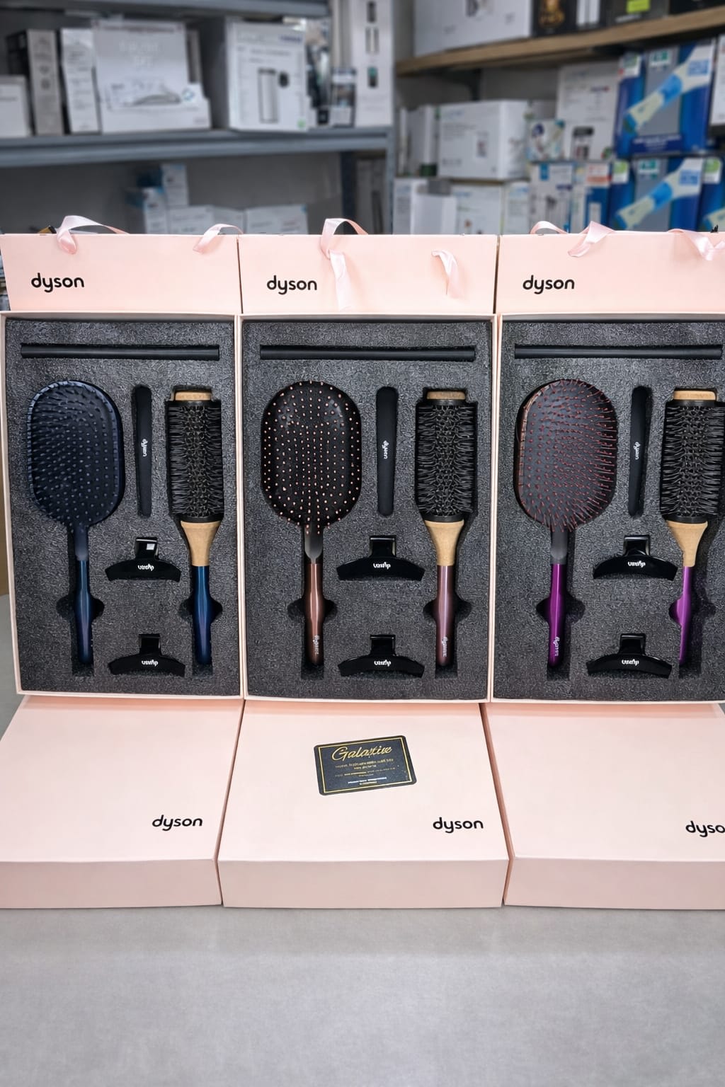 Dyson Professional 5in1 Brush set — view 1