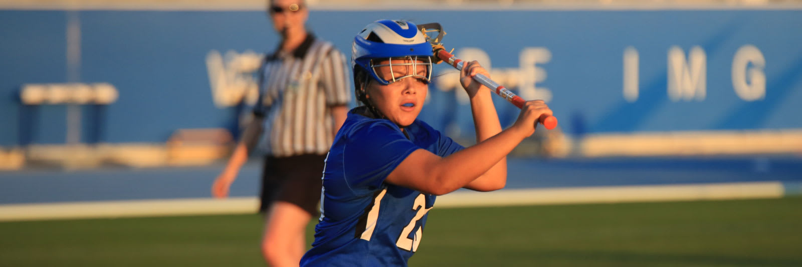 women's lacrosse player