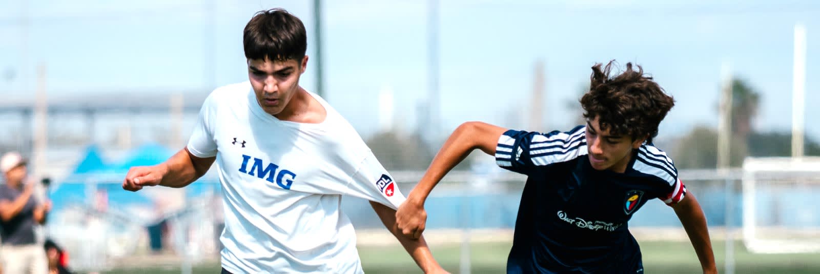 Men's soccer defending jockey