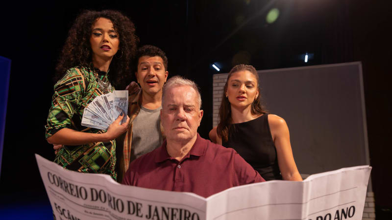 Luiz Fernando Guimarães celebra 50 anos de carreira com a comédia “Baixa Sociedade” em Curitiba