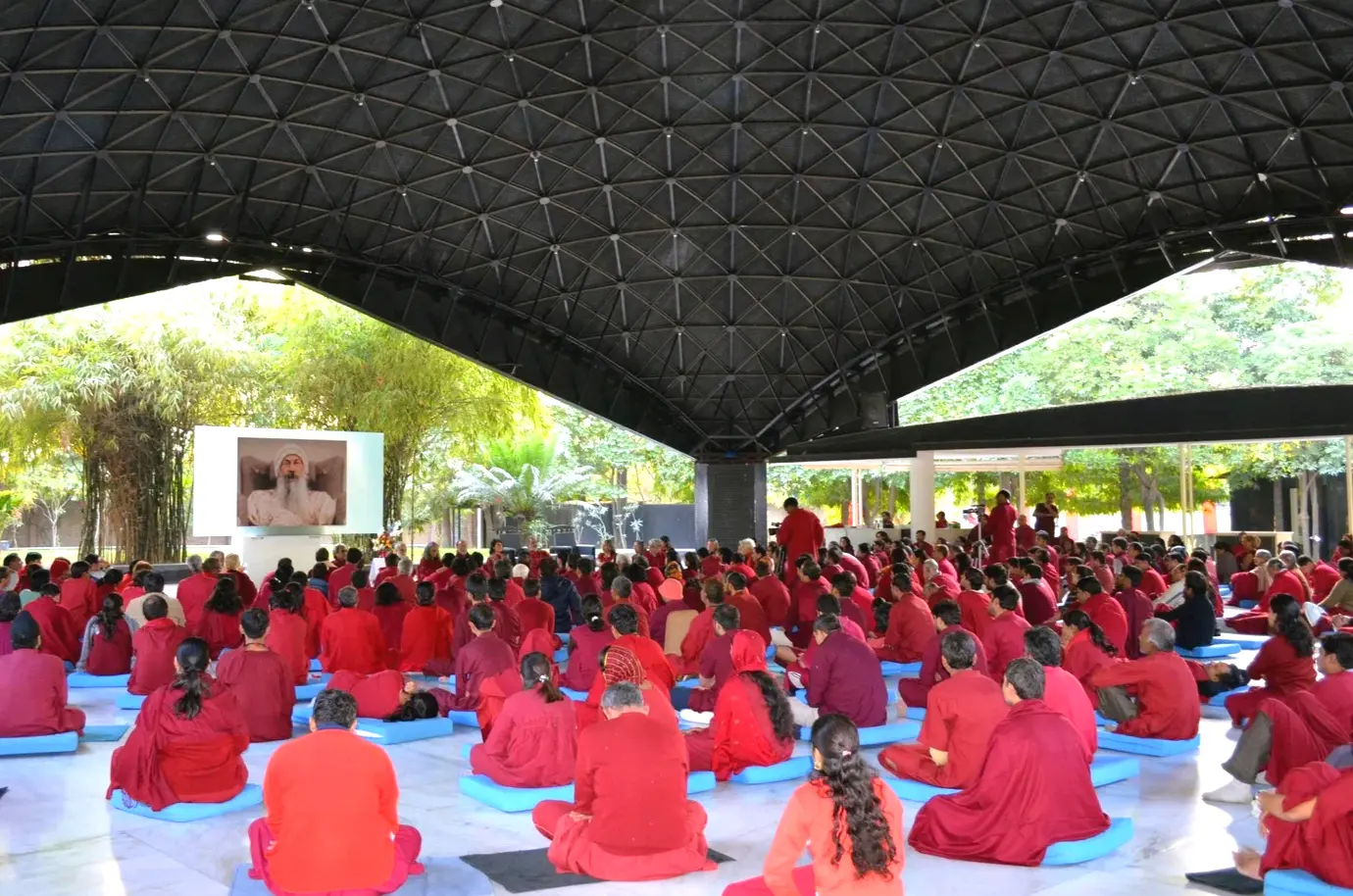 osho dham meditation hall