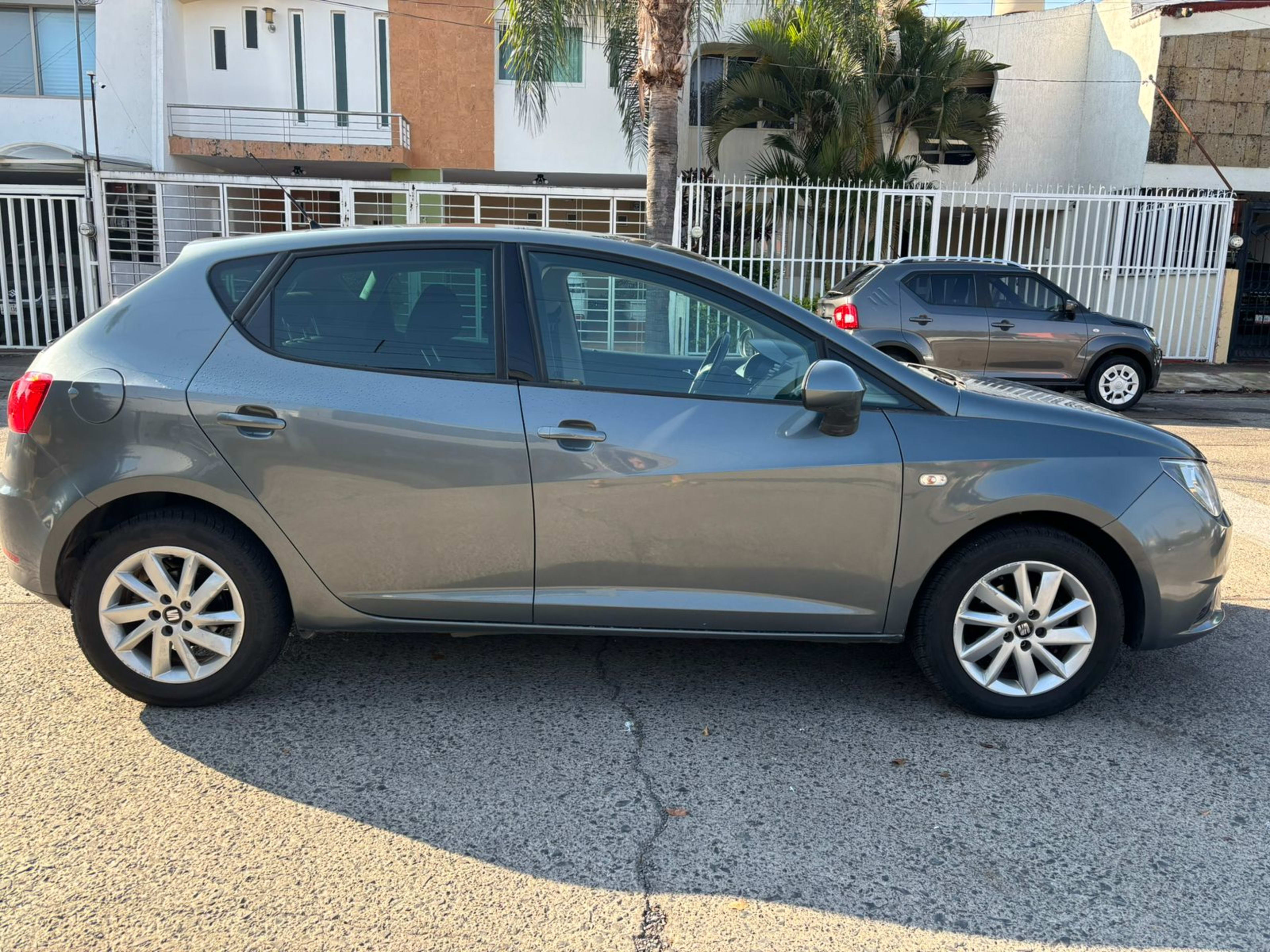 2015 Seat Ibiza Gris
