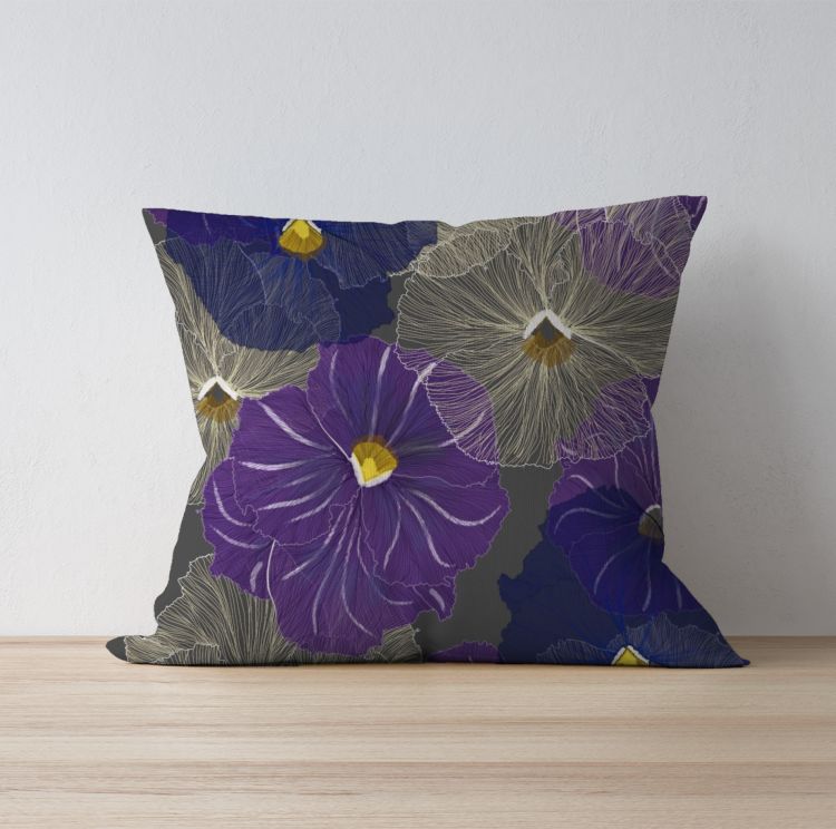 Pansy flower pattern Cushion Cover