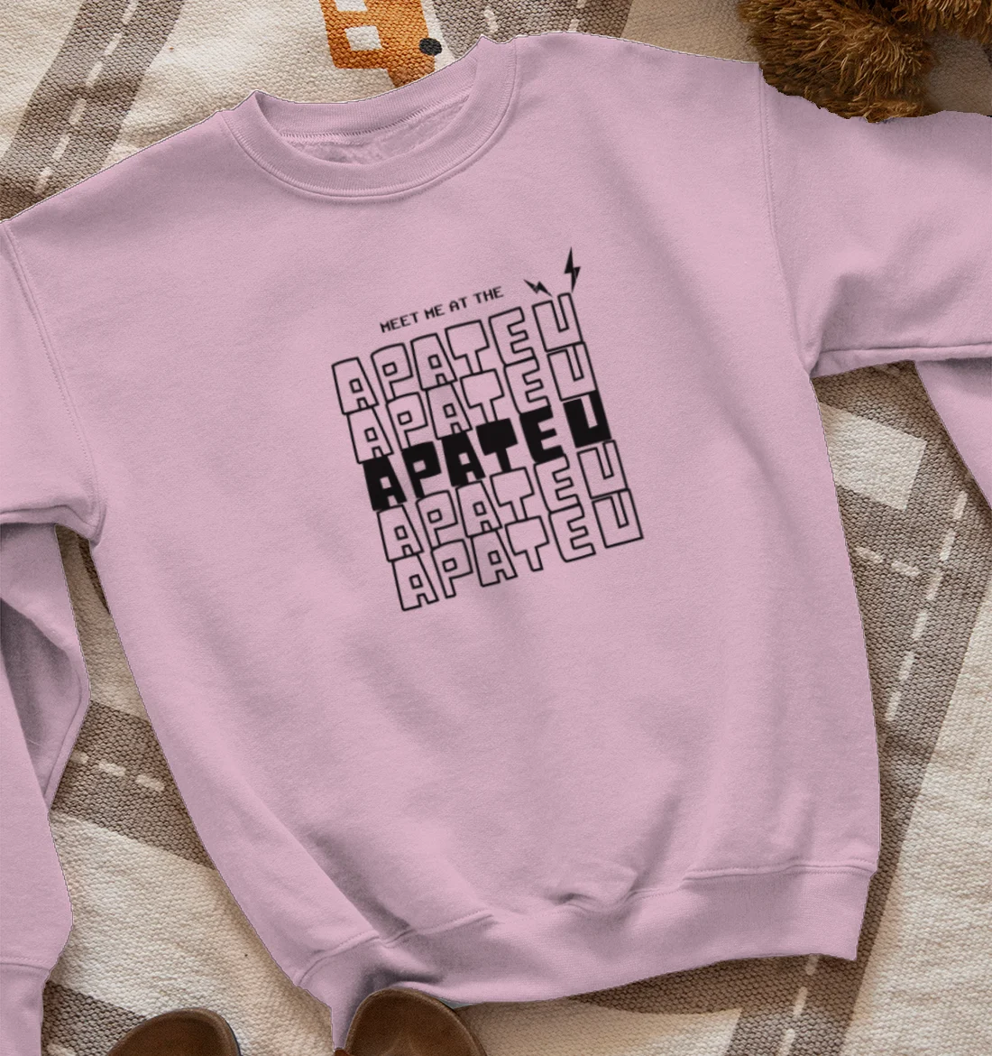 APT - Bruno Mars, Rosé, Apateu Sweatshirt