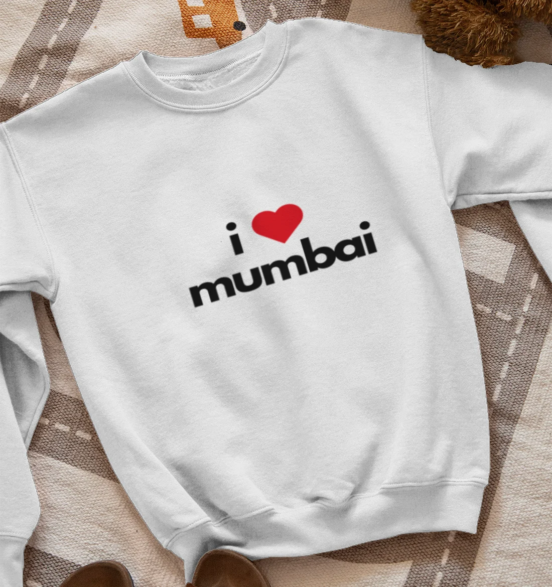 mumbai is love Sweatshirt