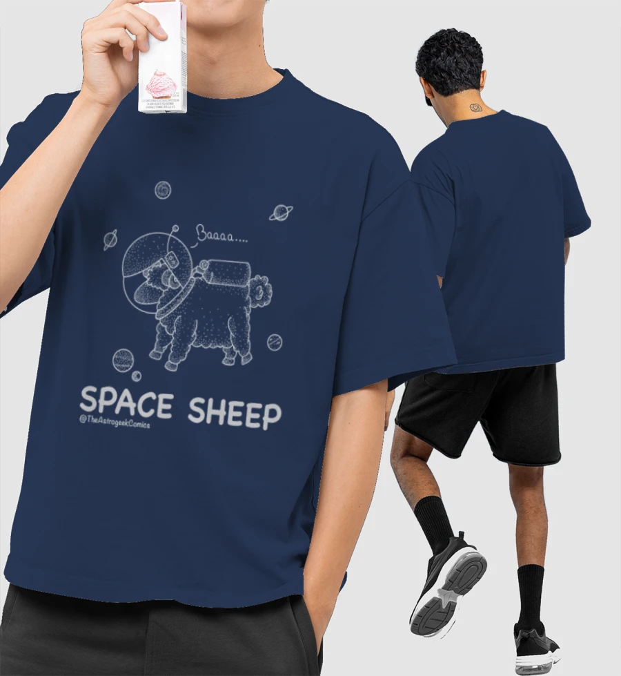 Space Sheep_White Front-Printed Oversized T-Shirt