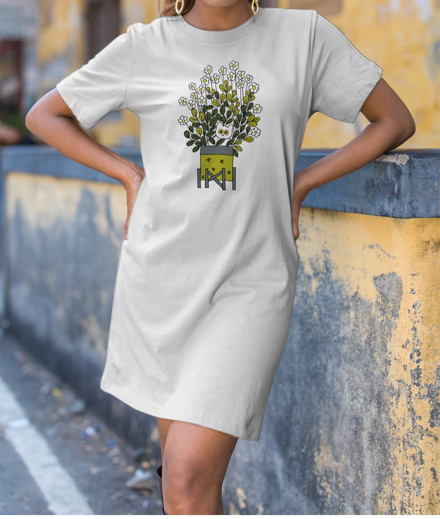 White cat in flower pot T-Shirt Dress