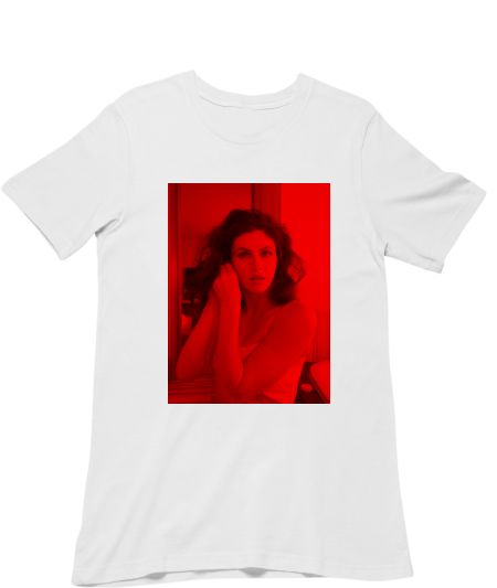 Alexandra Daddario - Celebrity Classic T-Shirt