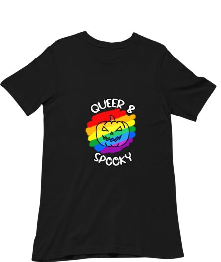 QUEER & SPOOKY Classic T-Shirt