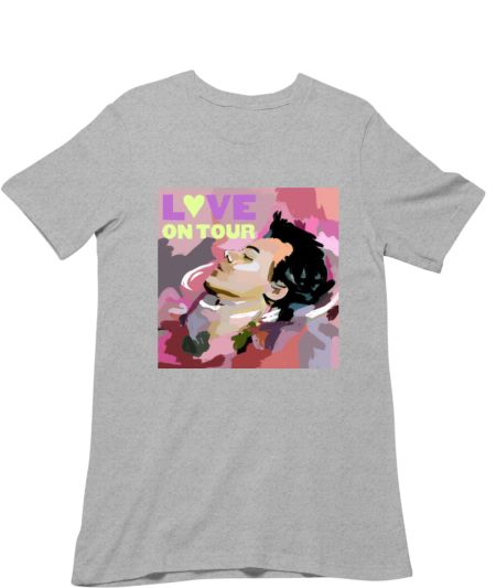 Love on Tour Regular T-Shirt