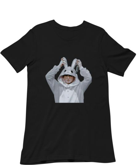 Cute bunny jungkook Classic T-Shirt