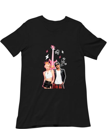 APT. Regular T-Shirt