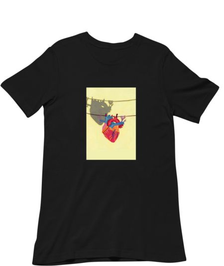 Heart on a string Regular T-Shirt