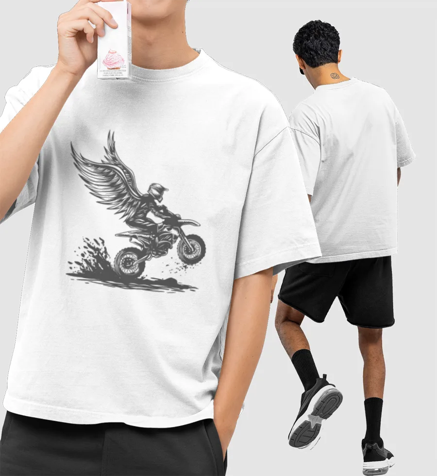 FLYING ON THE ROAD PRINT Front-Printed Oversized T-Shirt