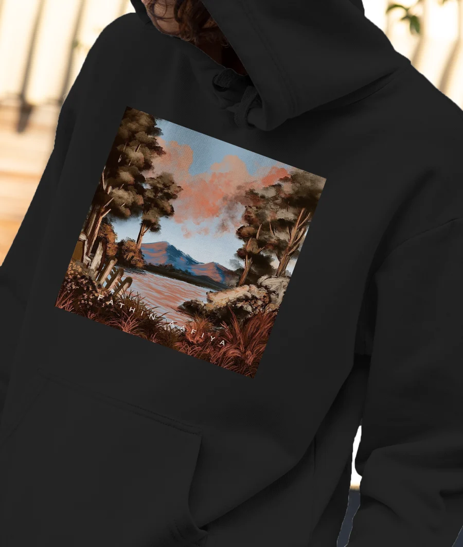 Warm Colors’ Kiss Front-Printed Hoodie