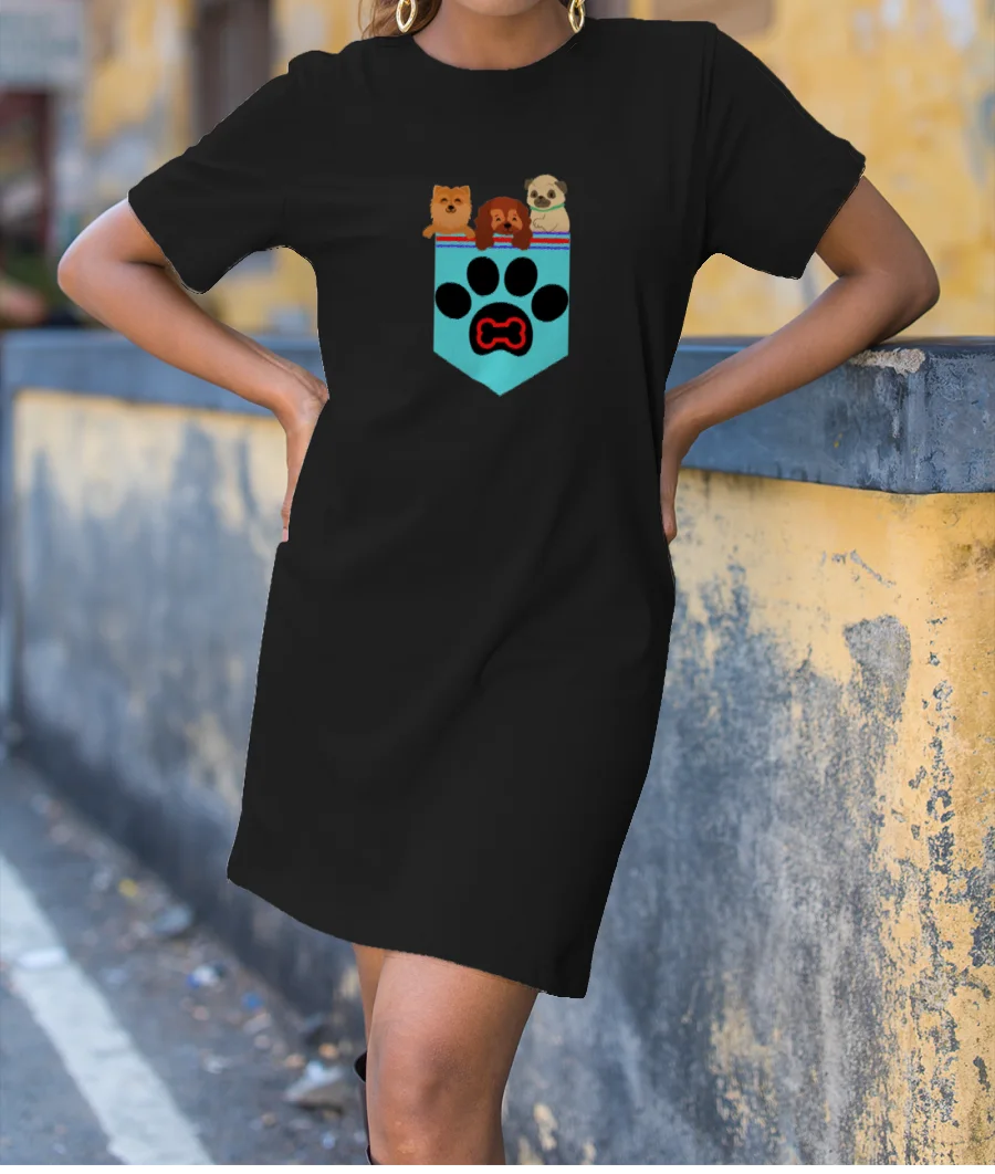 Dogs in pocket T-Shirt Dress