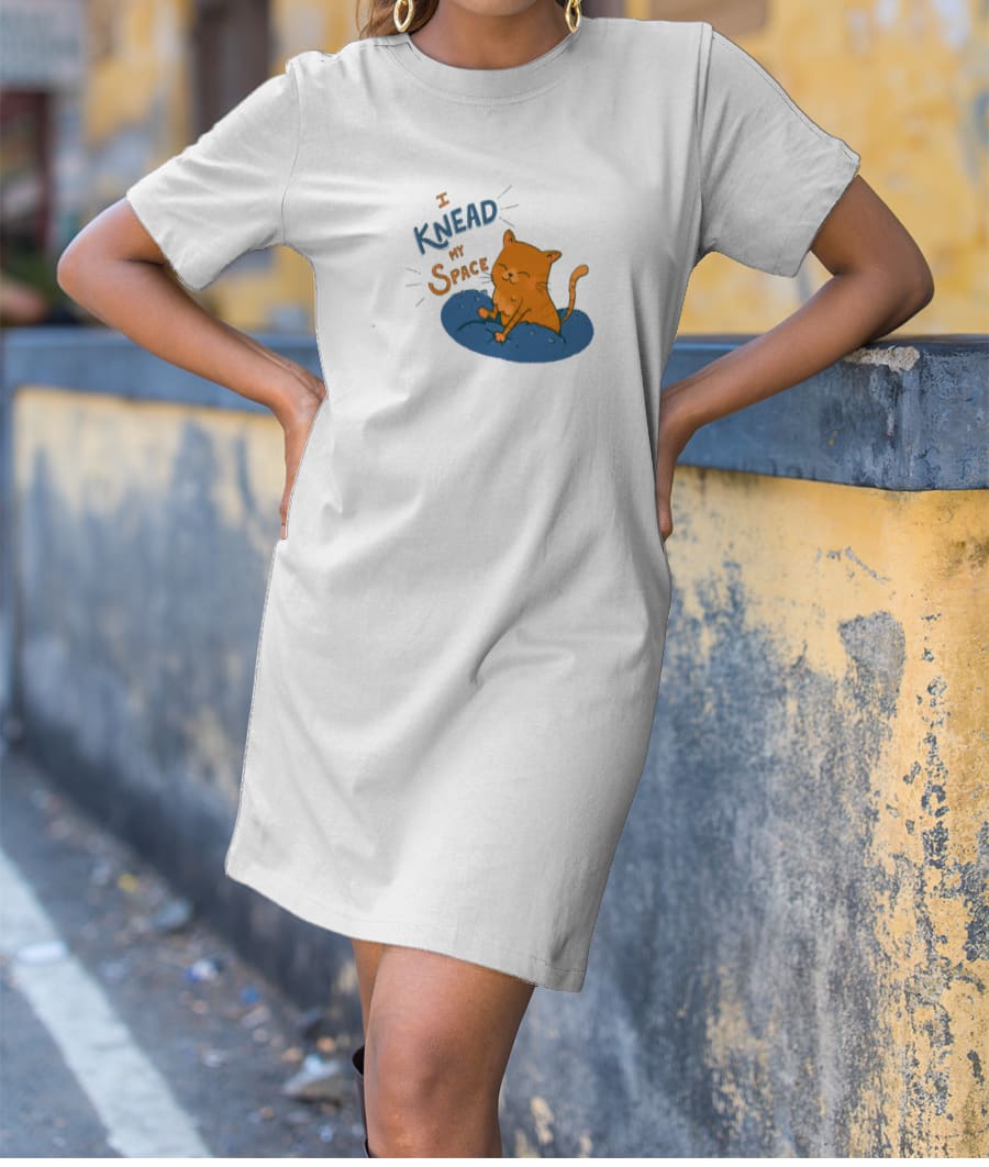 Cute cat needs its space funny T-Shirt Dress
