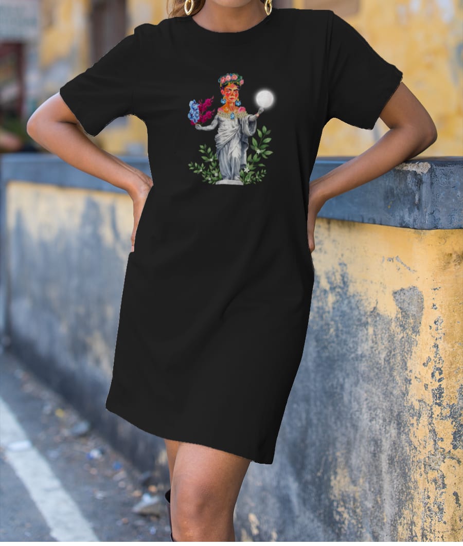 FRIDA ON A PEDESTAL T-Shirt Dress