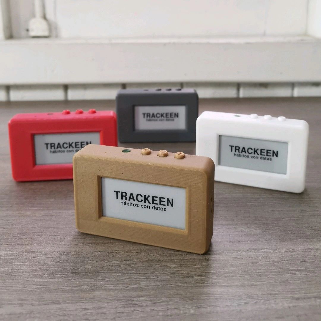 Trackeen in different colors