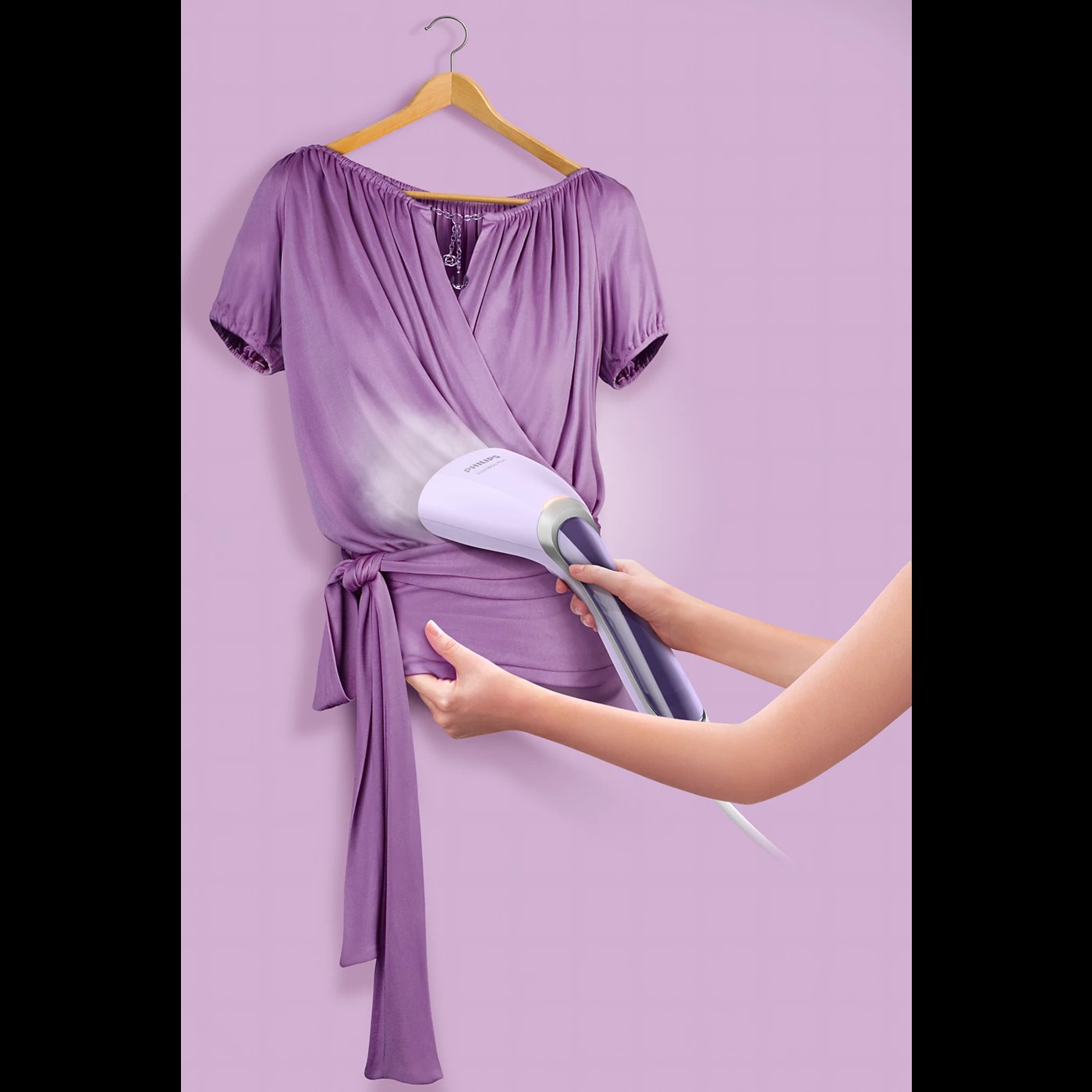 Philips GC360/30 Handheld Garment Steamer Vertical & Horizontal Steaming, 1200 Watt. - Thumbnail 2