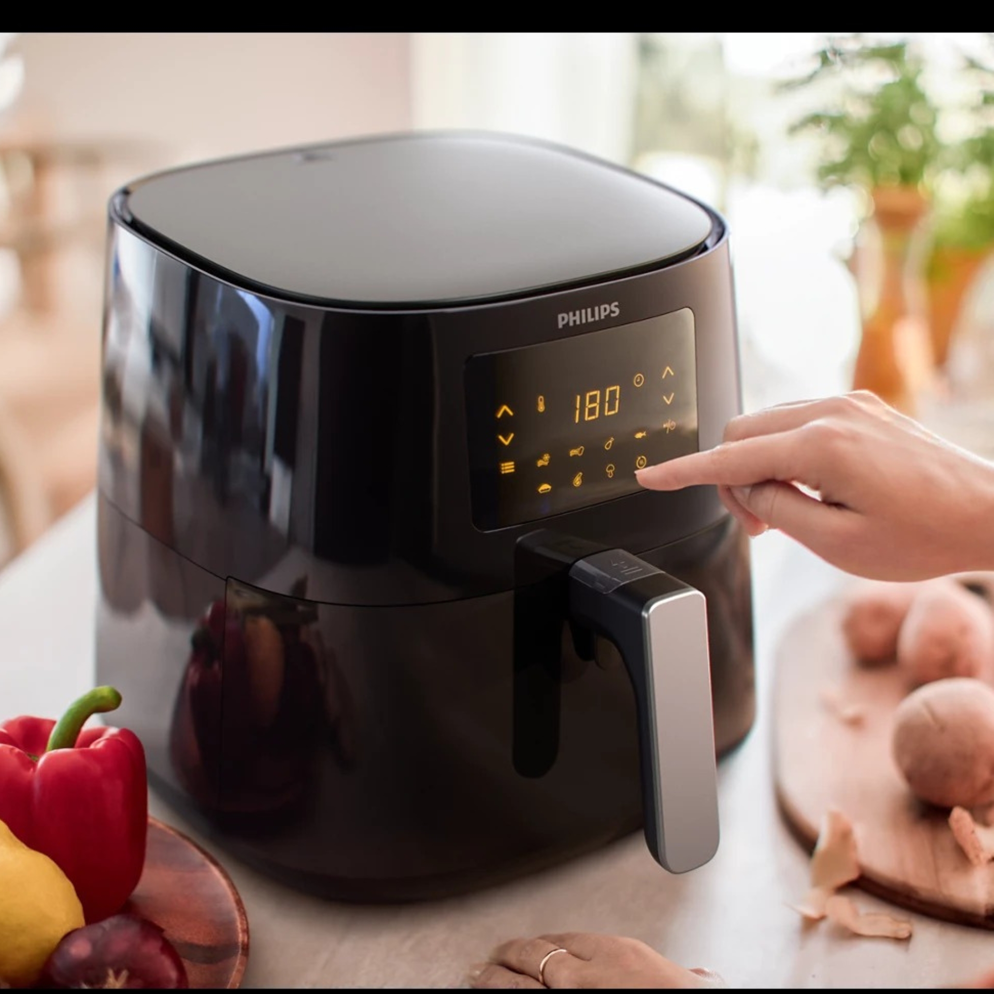 PHILIPS HD9270/70 Digital Air Fryer with Rapid Air Technology 2000 Watt (Black) 6.2 liter - Thumbnail 3