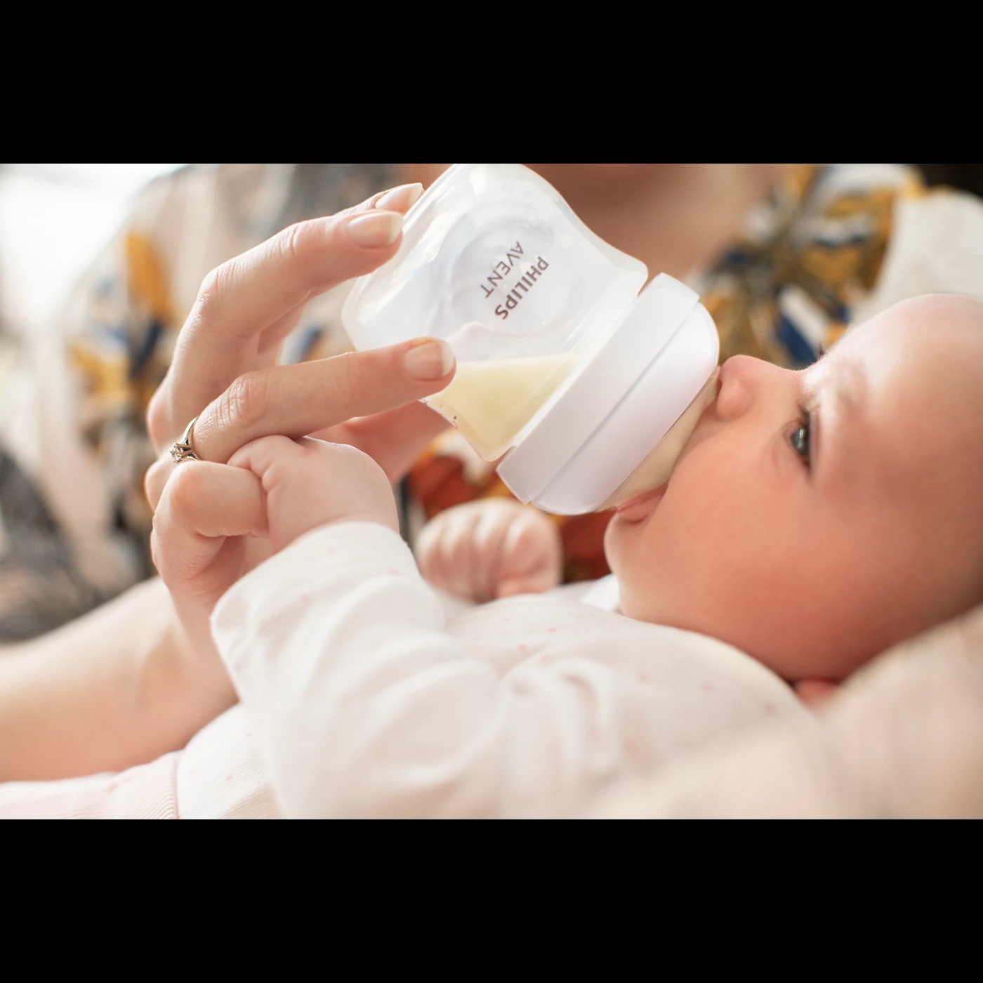 Philips Avent Natural Response Baby Feeding Bottle (0m+) 125ml (Model: SCY900/01) - Thumbnail 6
