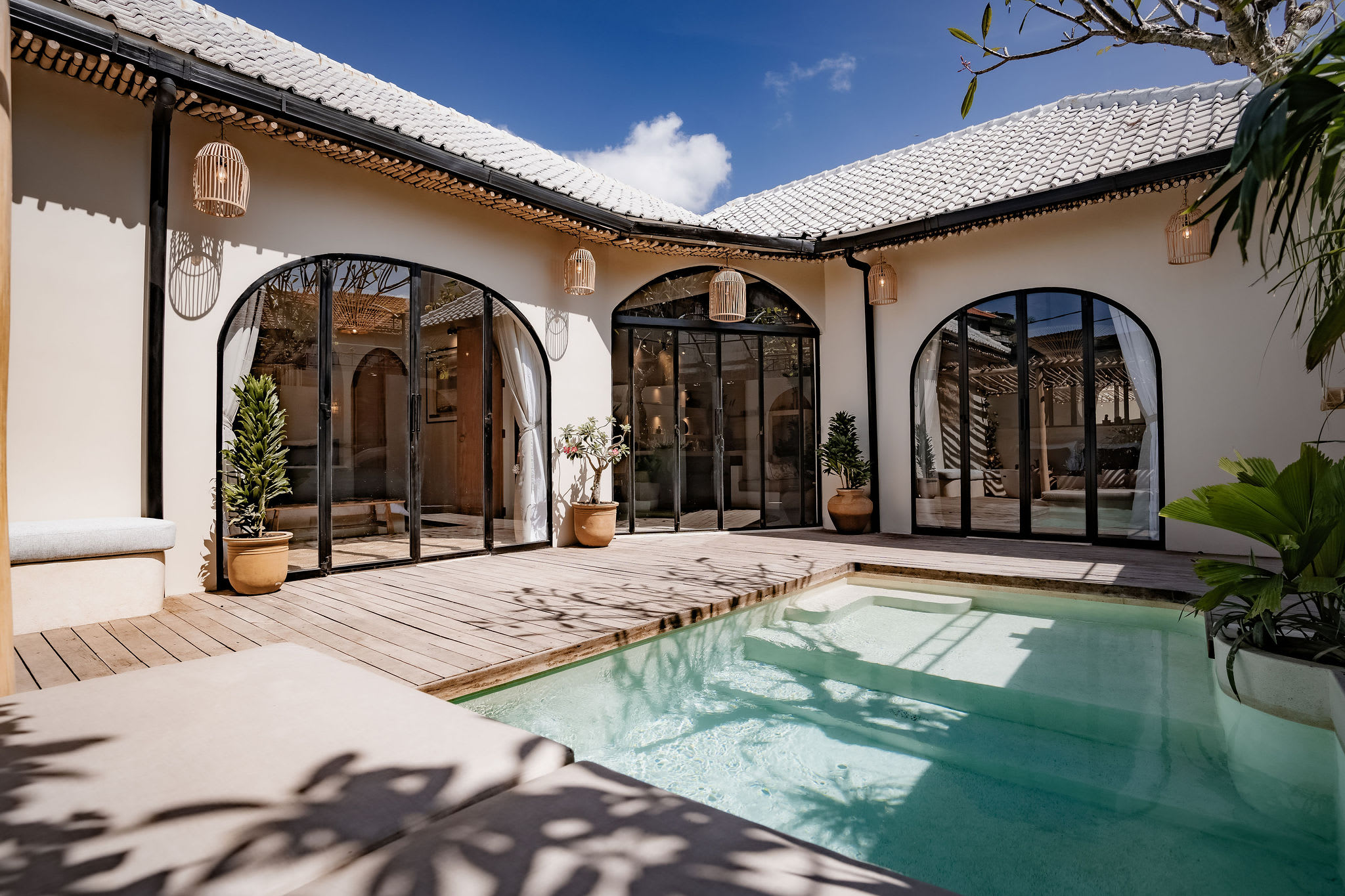 A.K.A Cousto Cabana