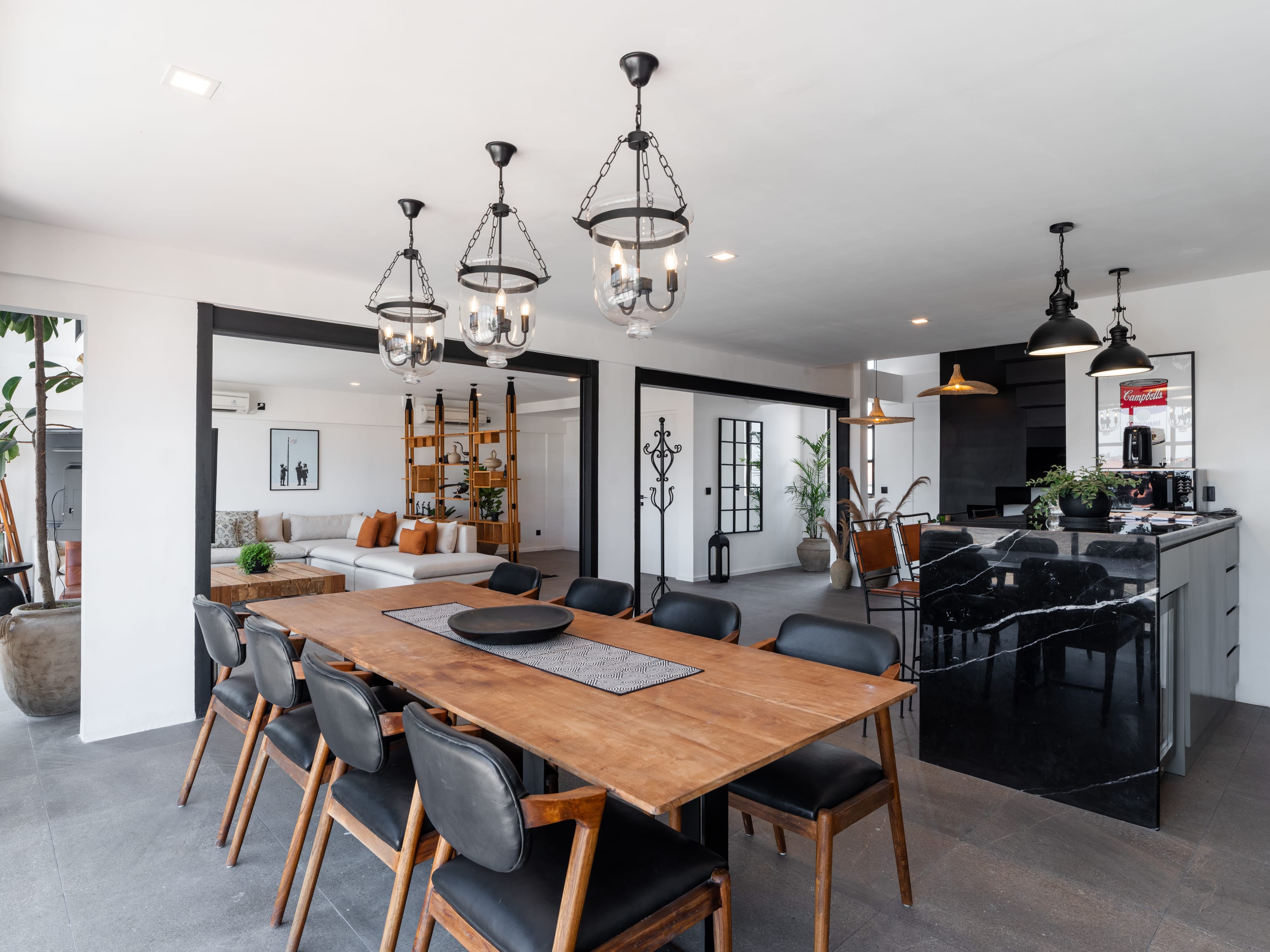 Luxury Penthouse — photo 3