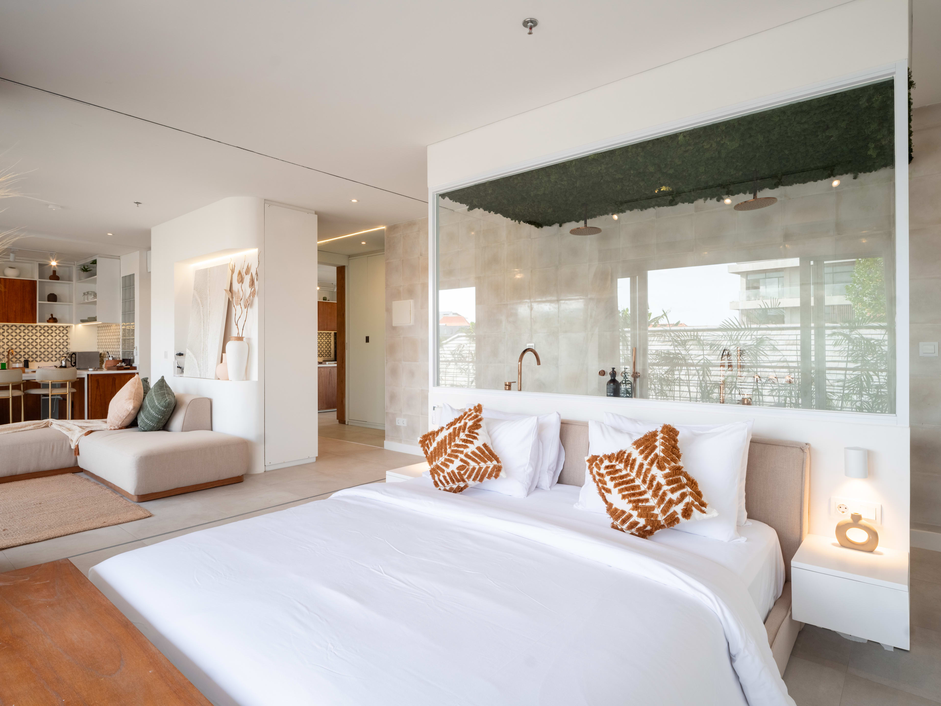 1 Bedroom Suite — photo 2
