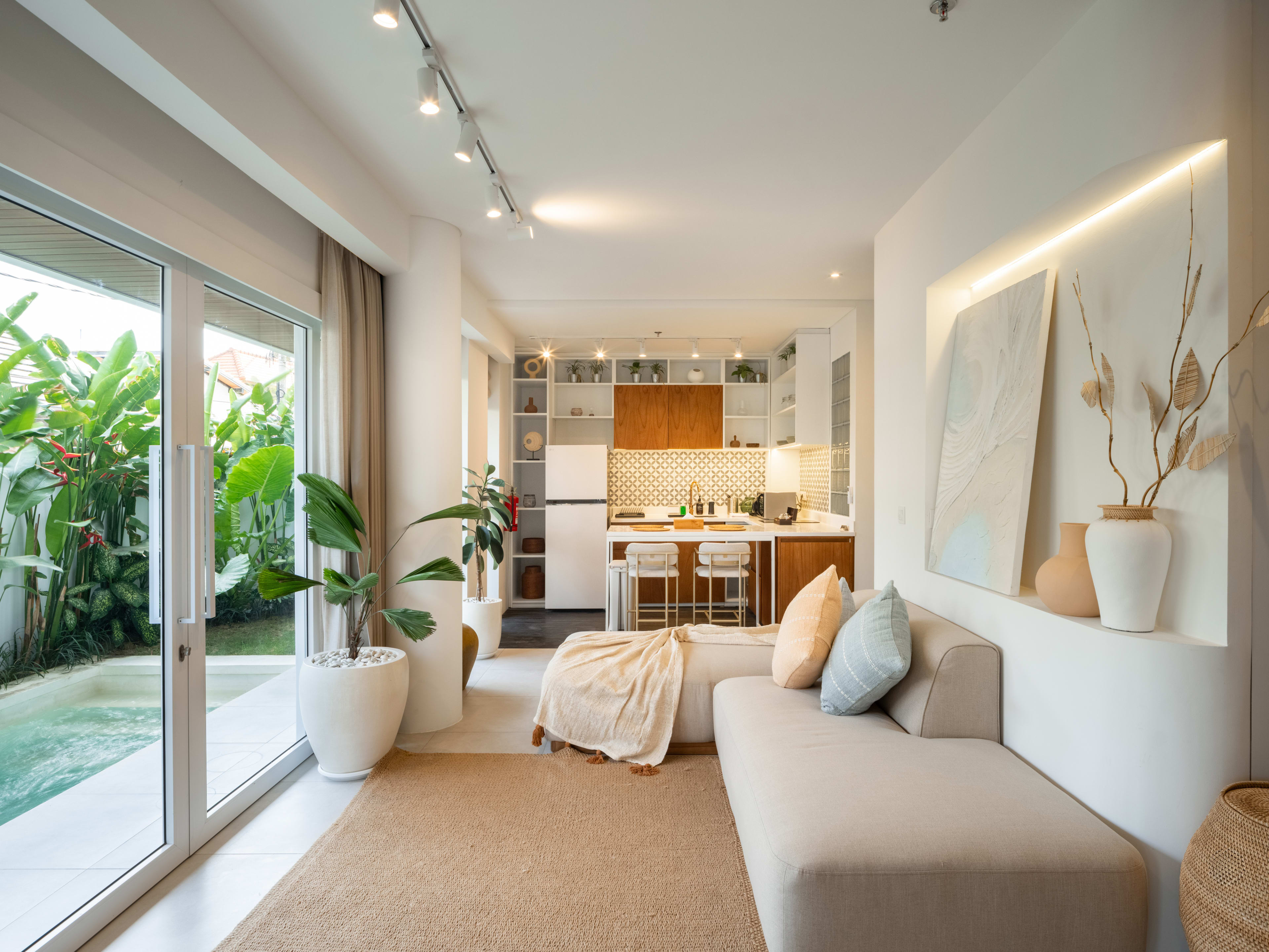1 Bedroom Suite Pool — photo 3