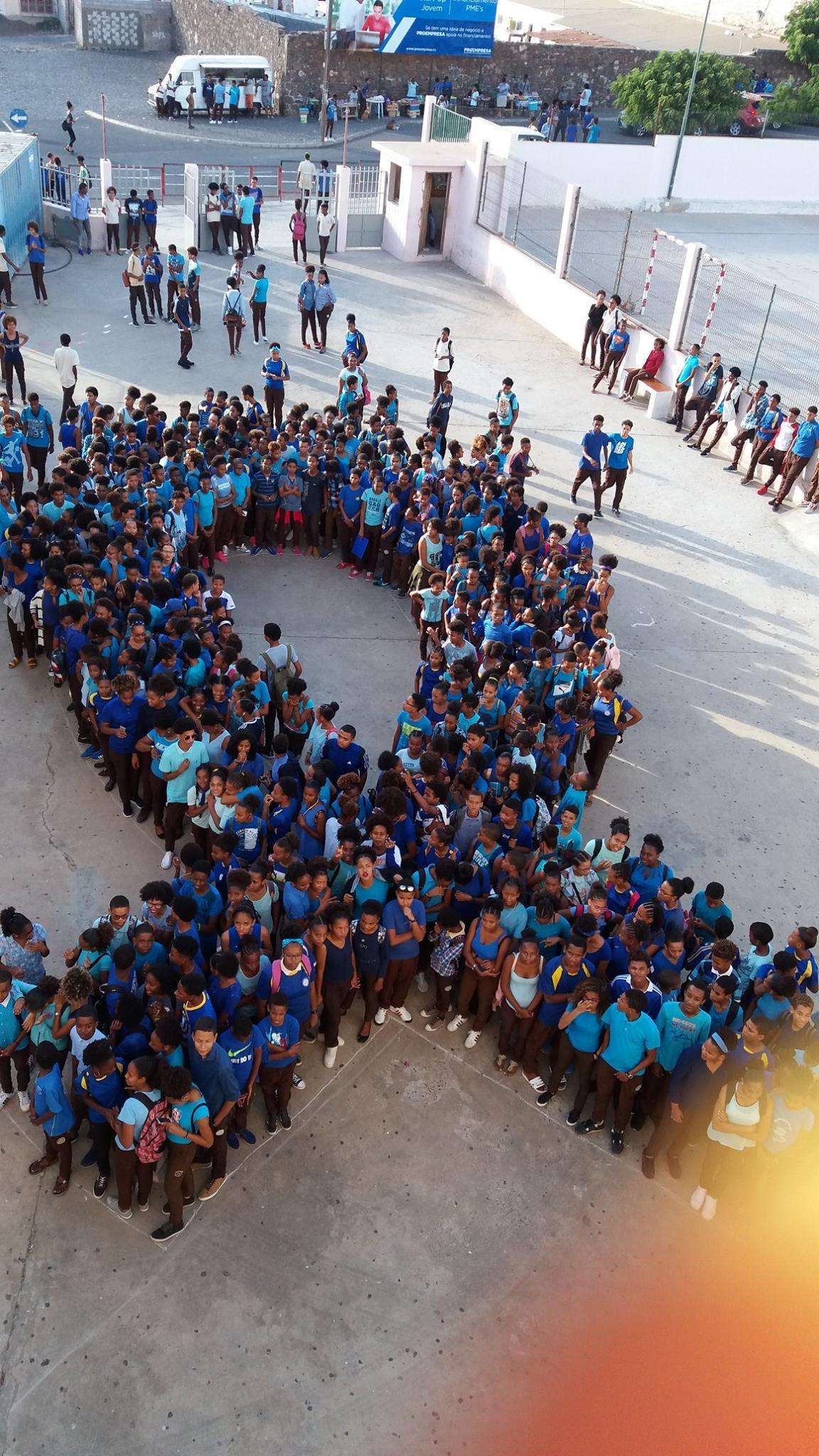 fotos de um evento na escola