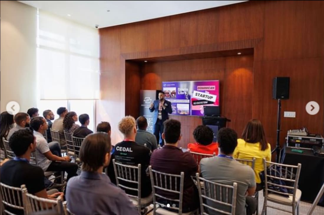 Founder program audience attending a startup ecosystem presentation