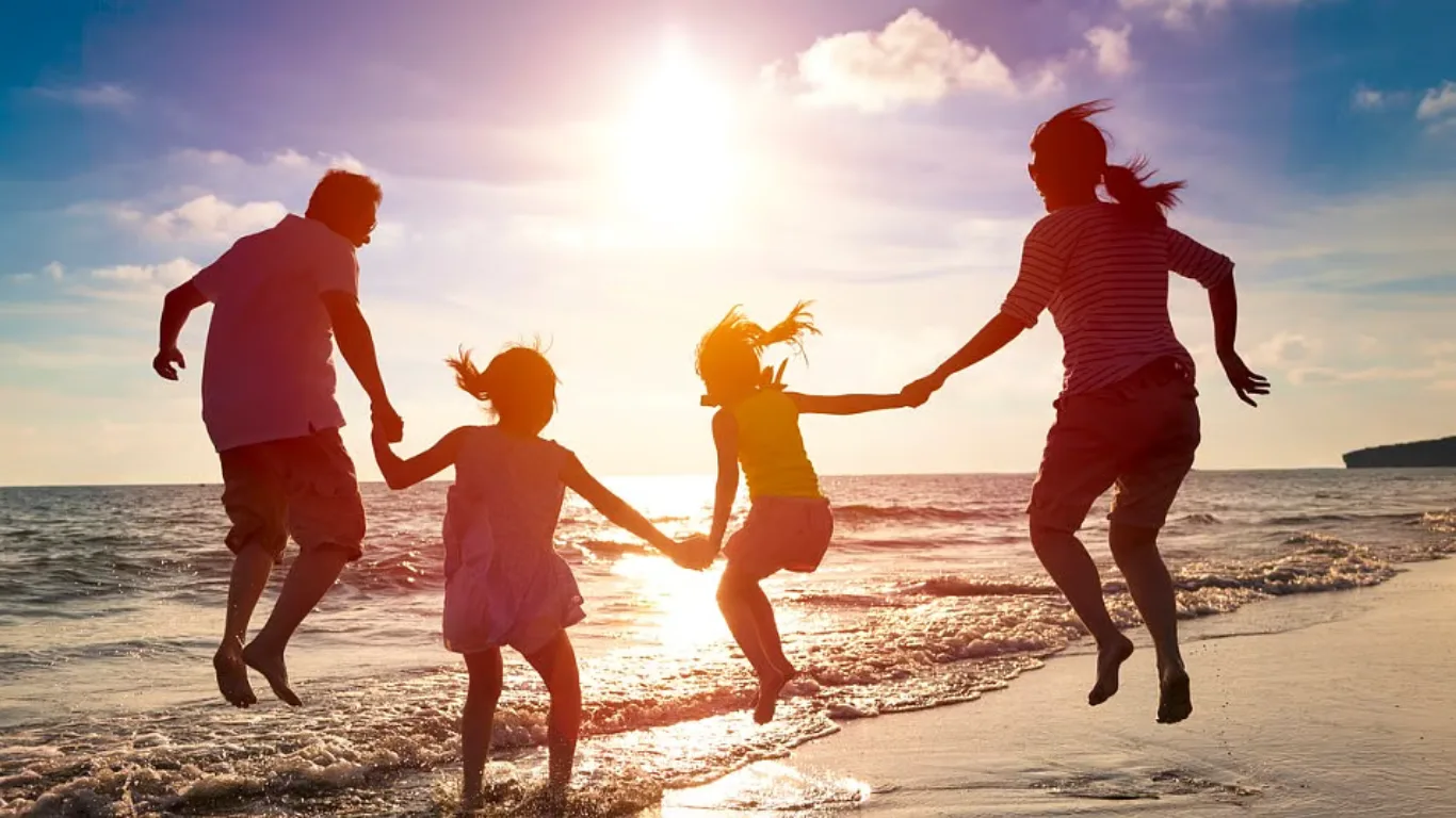 8 Best Family Summer Vacation Ideas That Will Make Everyone Happy