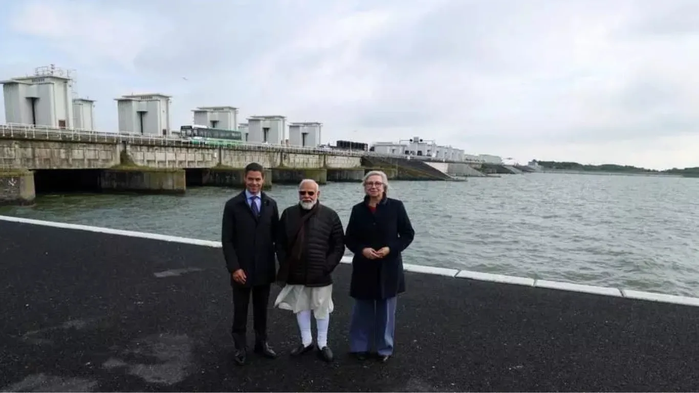 PM Modi Visited the Afsluitdijk Dam