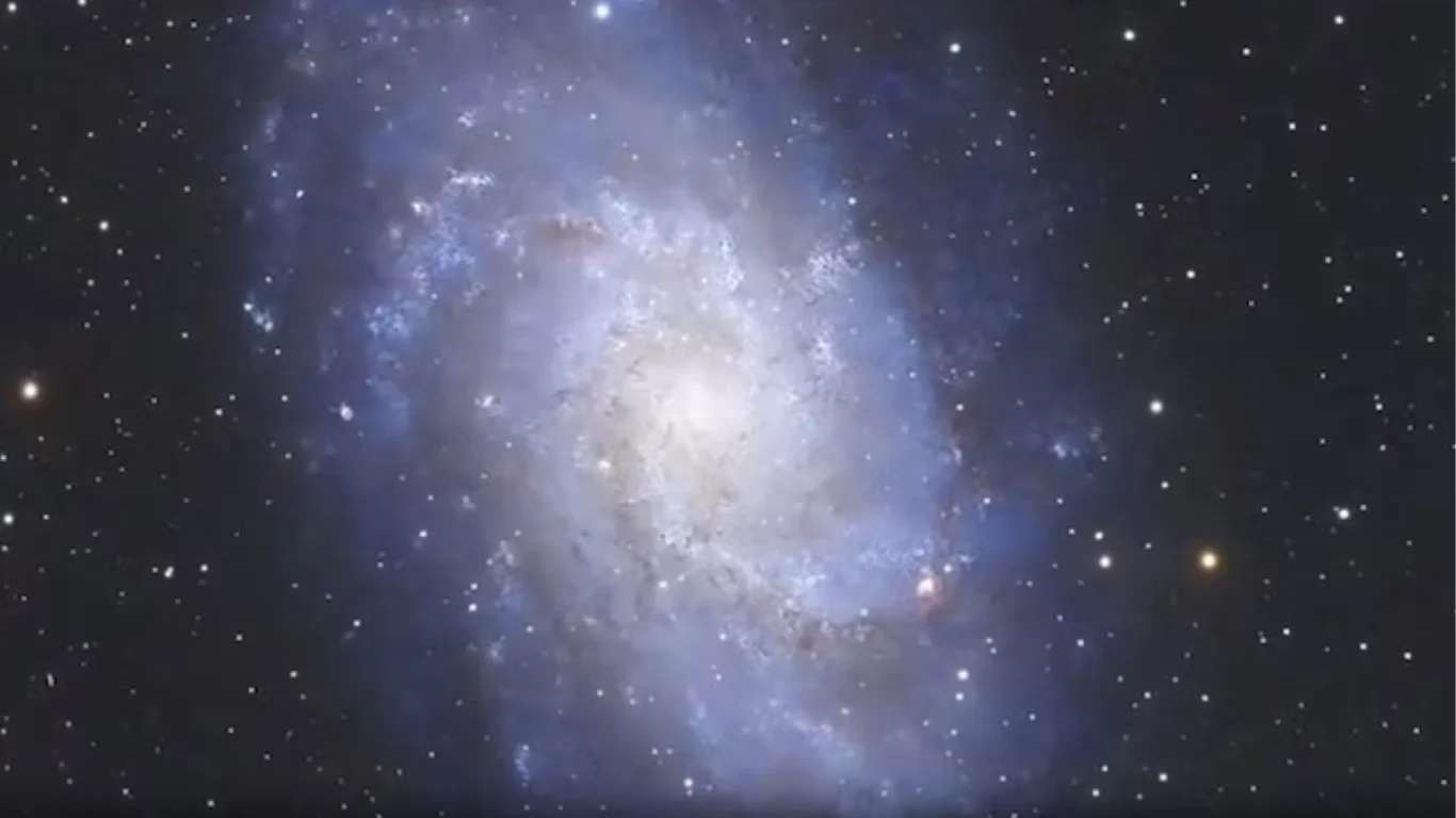 An Indian Man Photographed a Galaxy 2.7 Million