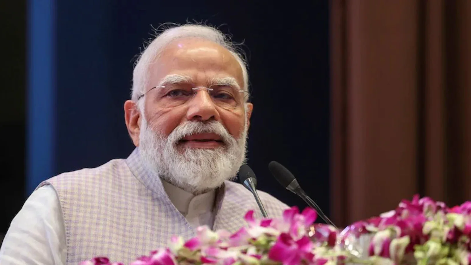 Modi's Historic Tenure Record: The Number That Just Changed Indian Political History