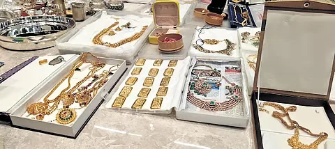 Telangana ACB Raids R&B Engineer-in-Chief: Cash, Gold and a Crores-Wide Corruption Net