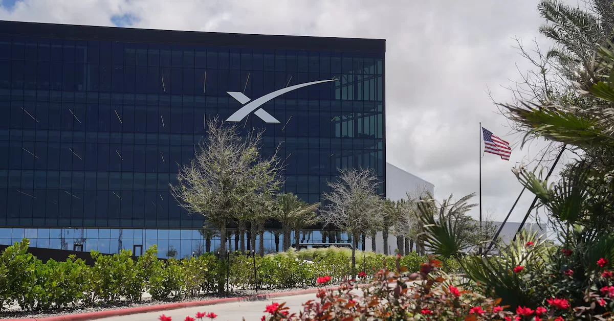 SpaceX IPO Raises $75 Billion , The Largest Public Market Debut in History Has Arrived