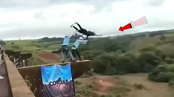 Brazilian Woman Falls to Death From Bridge Without Safety Rope: Tragedy Sparks Safety Concerns