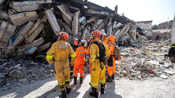 Venezuela Earthquake Survivors Found Alive Days Later: Inside The Race Against The Clock