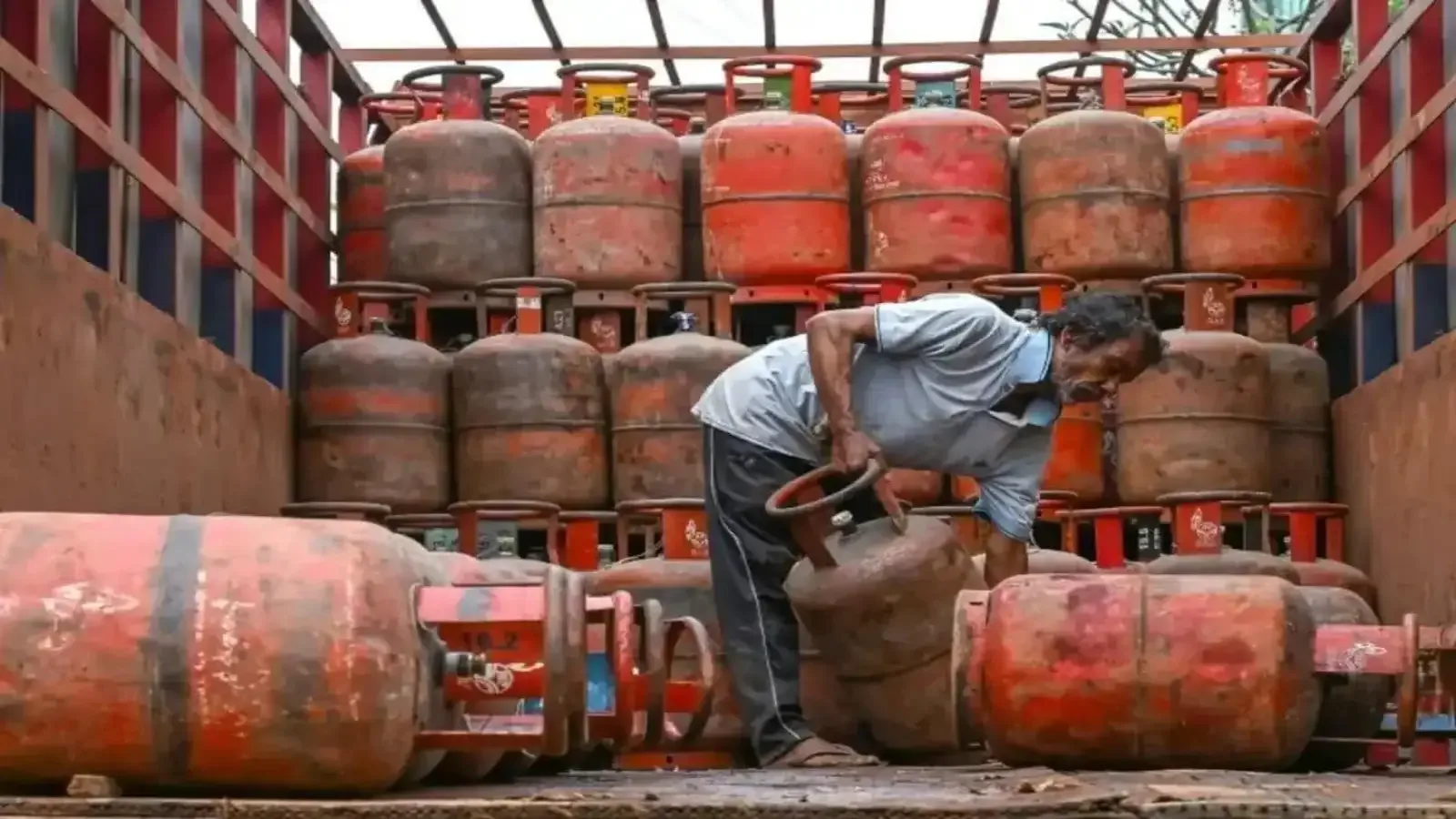 Commercial LPG Price Cut In Delhi: Why Restaurants Are Finally Catching A Break