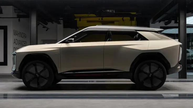 Mahindra BE.07 Electric SUV Testing Spotted, And It Looks Like a Baby Range Rover
