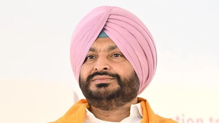 Ravneet Singh Bittu Resigns From Union Council of Ministers