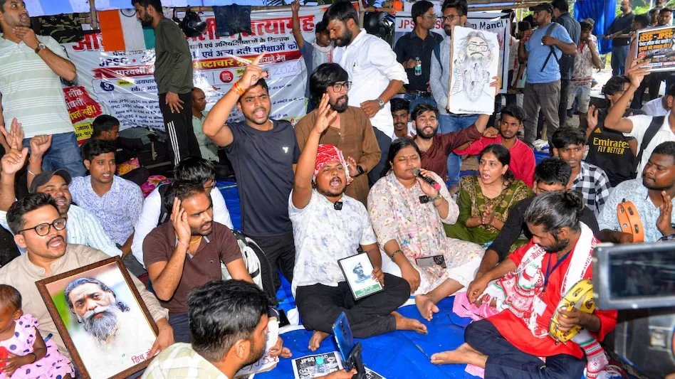 Jharkhand Students Protest Exam Irregularities in Ranchi