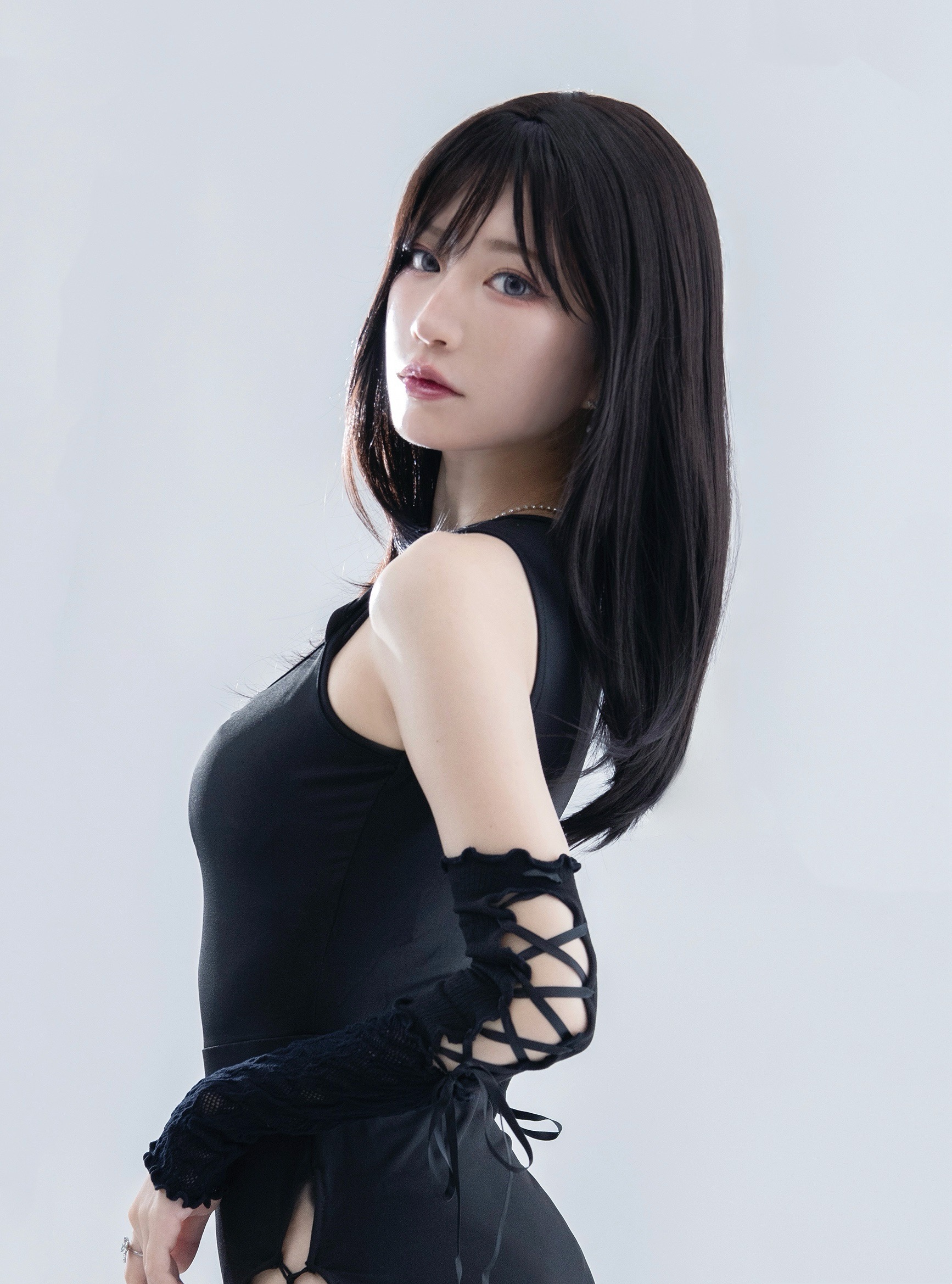 小嶋みやび