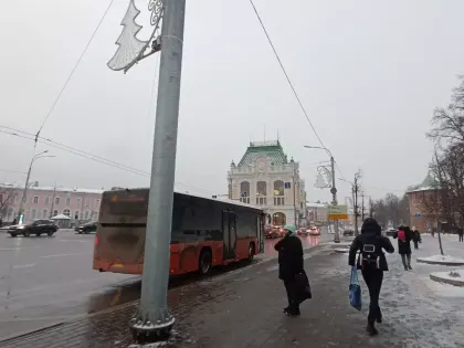«Как теперь доехать?» Нижегородцы бунтуют против отмены автобусов