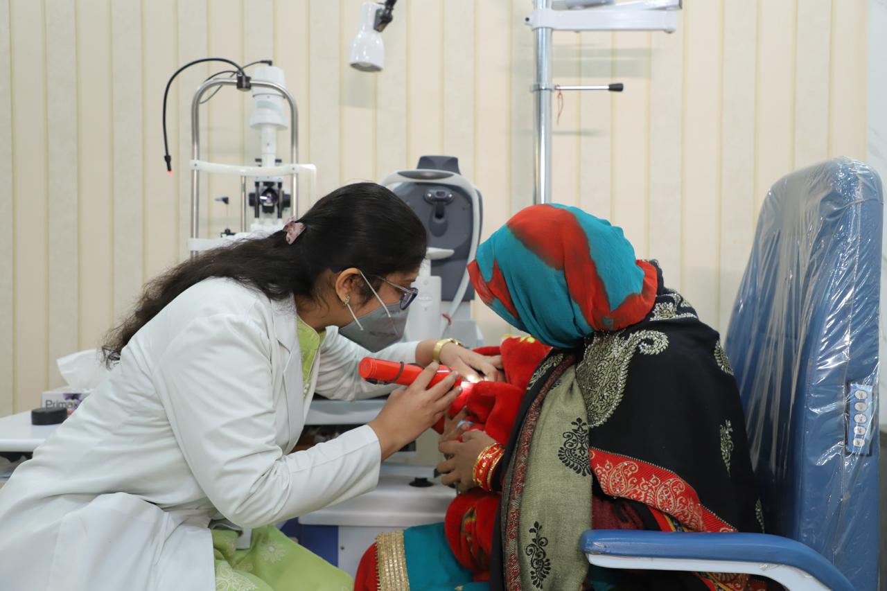 free eye checkup