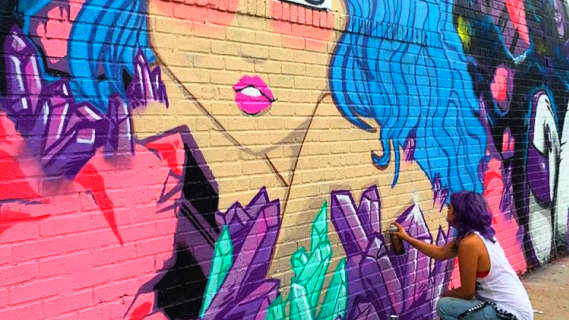 Lola Lovenotes's profile image